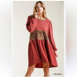 Umgee Red Brick Long Sleeve Dress with Leopard Accent NWT Oversized